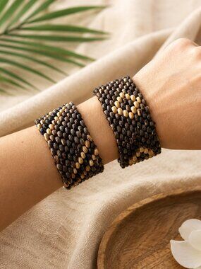 Coconut Bead Bracelets